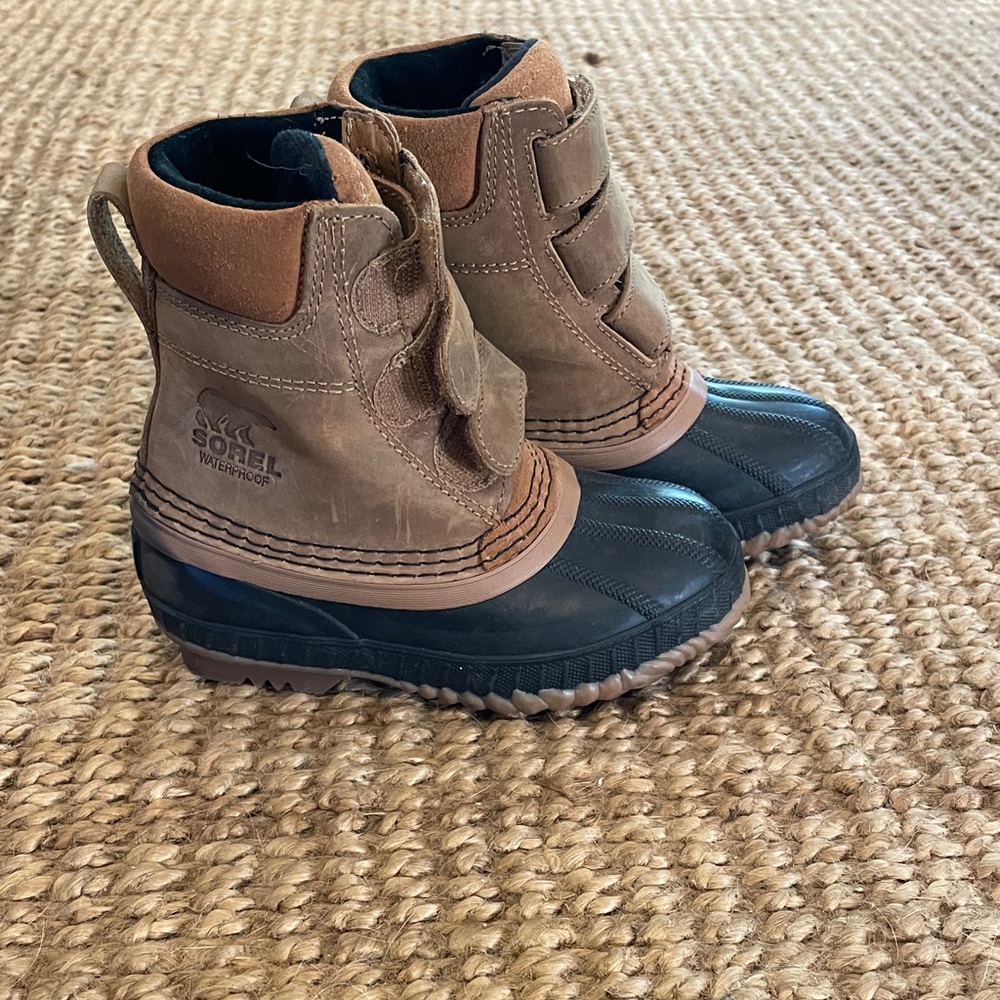 Sorel Kids Brown and Black Snow Boots
